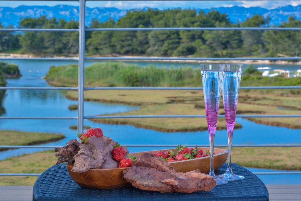 Amazing Villa Ele 扎顿 外观 照片