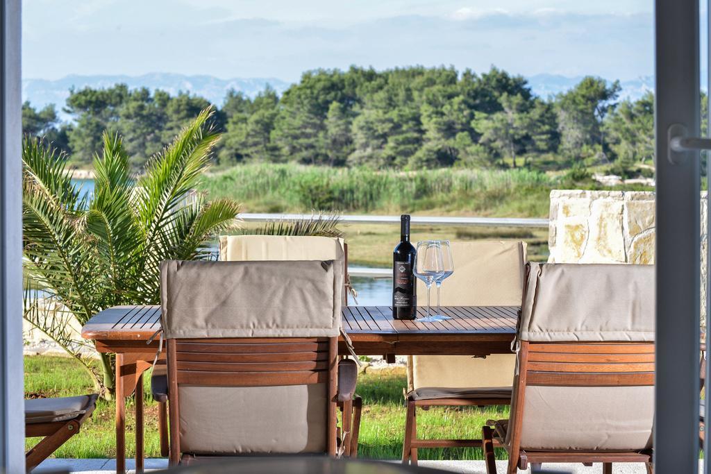 Amazing Villa Ele 扎顿 外观 照片